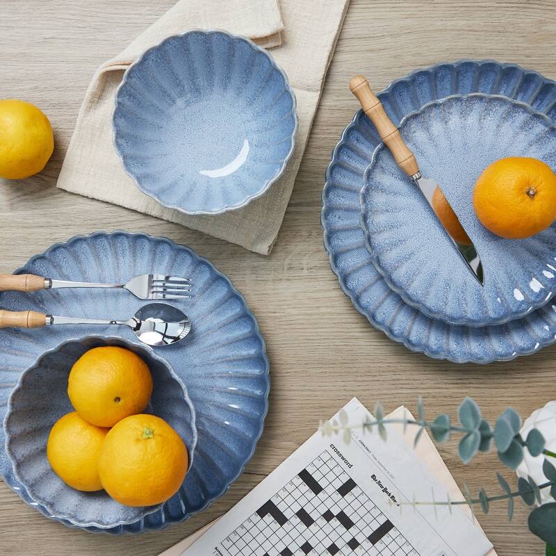 Frill Reactive 12 Pc Dinnerware Set