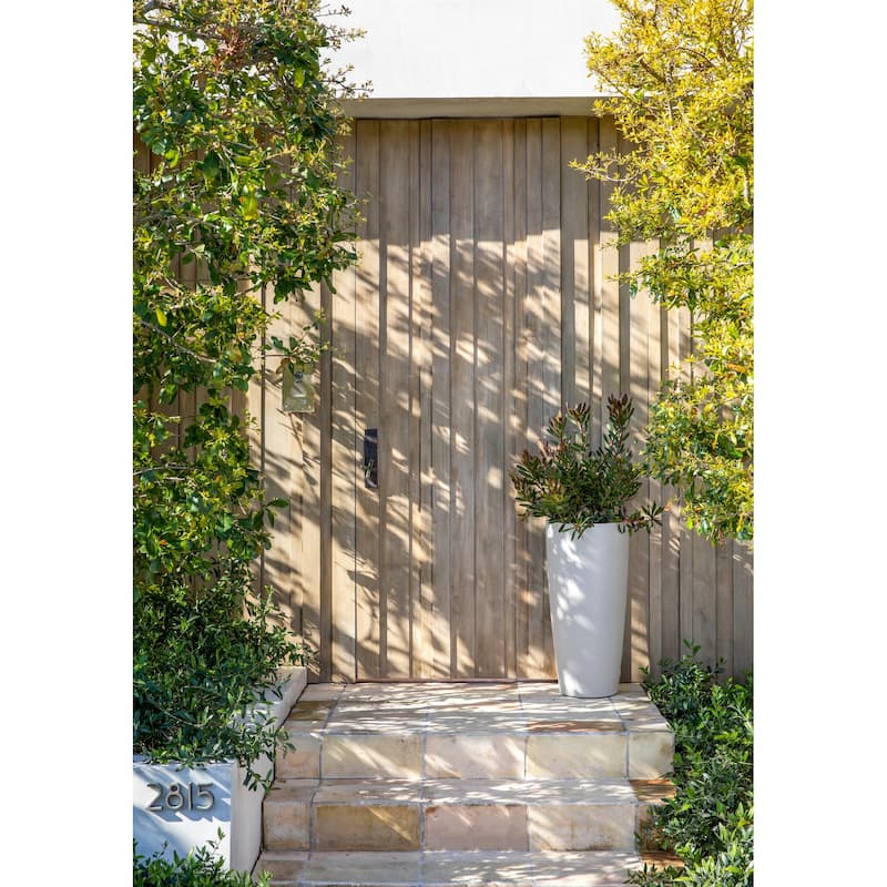 Veradek Mason Series Selena 28" Planter