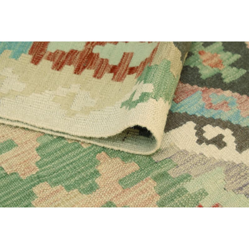 Sun Faded Flatweave Murium Ivory/Red Rug - 4'11" x 6'4"