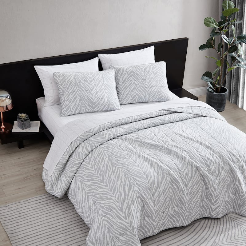 Kenneth Cole Urban Zebra Cotton Grey Quilt Set