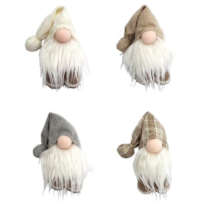 Set of 4 Christmas Country Gnomes Wearing Hats and Boots 5.5"