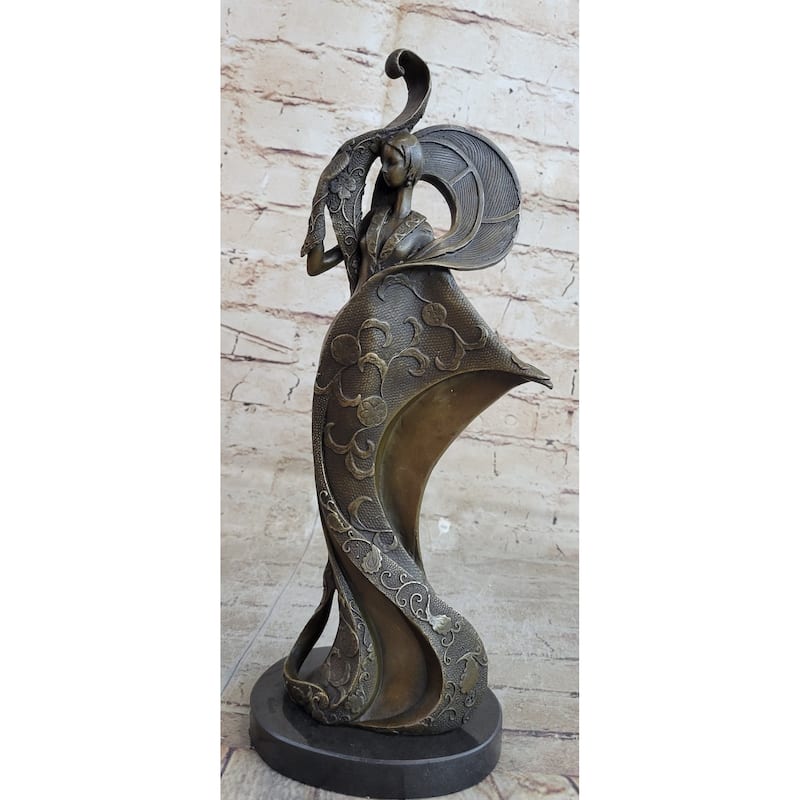 Signed Original Mavchi A Fashion Girl Bronze Sculpture Home Office Decoration