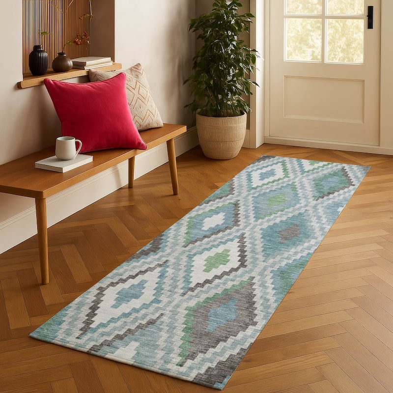 Machine Washable Indoor/ Outdoor Global Geo Chantille Rug