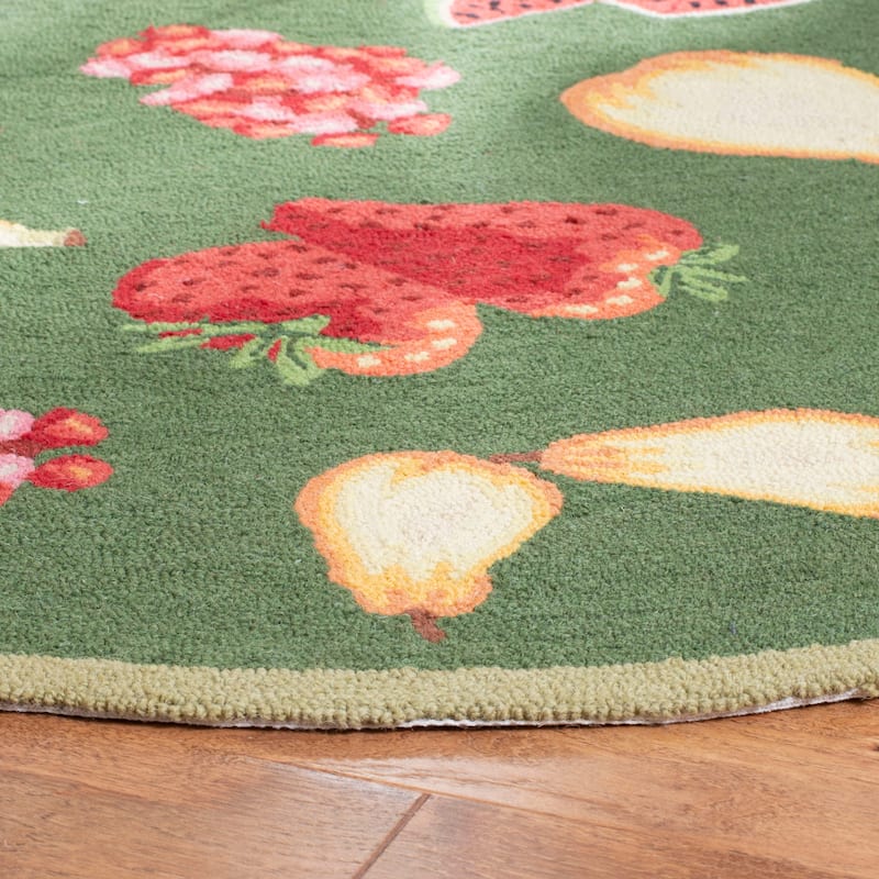SAFAVIEH Handmade Chelsea Sefkije French Country Fruit Wool Rug