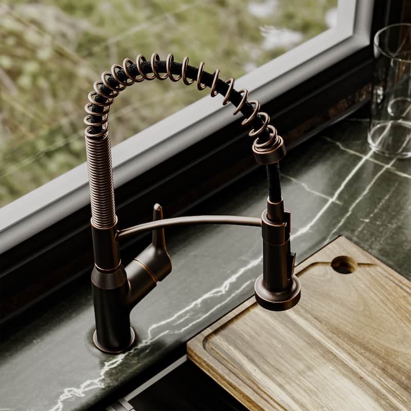 Karran Scottsdale Single-Handle Pull-Down Sprayer Kitchen Faucet