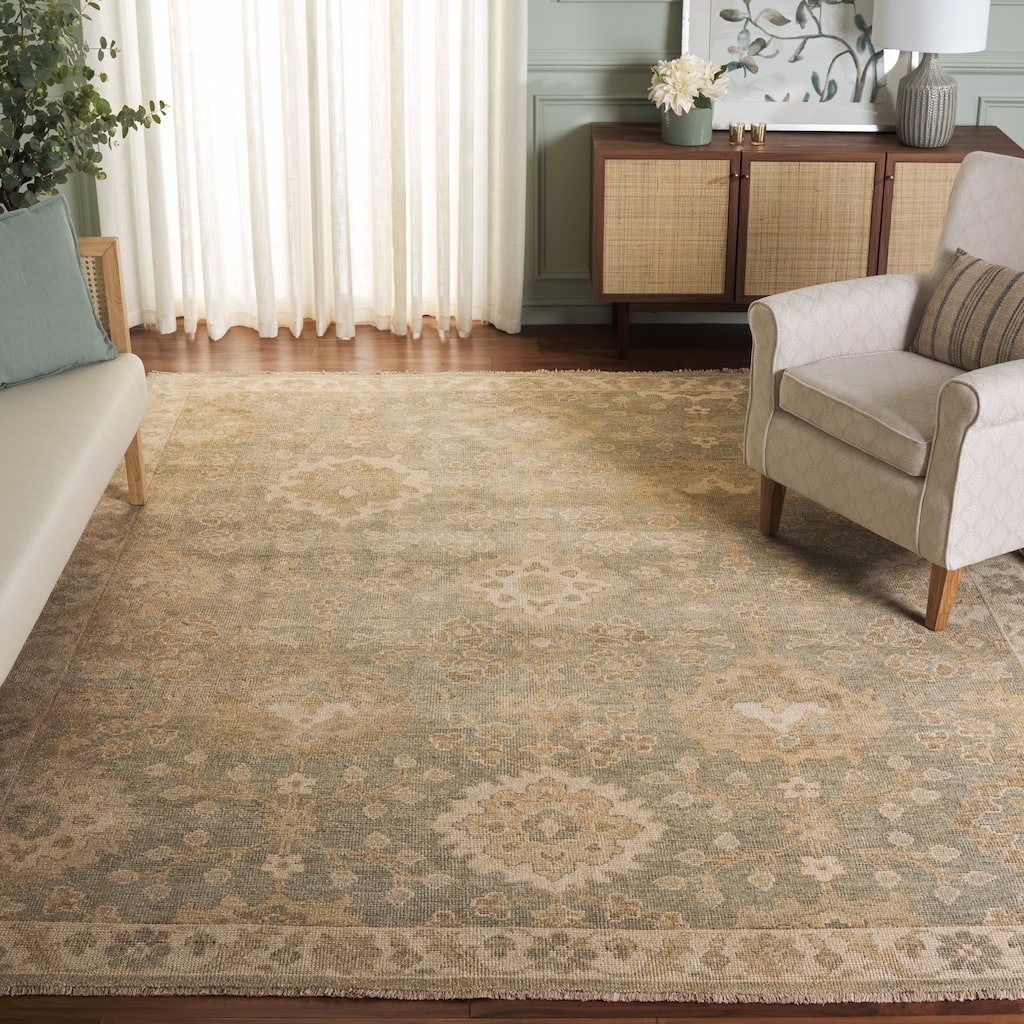SAFAVIEH Hand-Knotted Izmir Misato Wool & Vicsose Rug