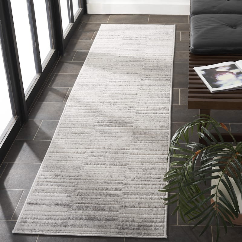 SAFAVIEH Stella Ontje Modern & Contemporary Rug