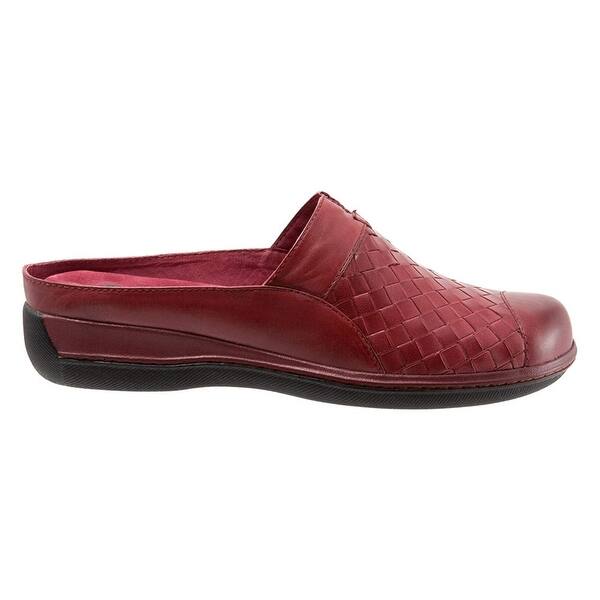 Shop Softwalk Womens San Marcos Closed Toe Clogs Overstock