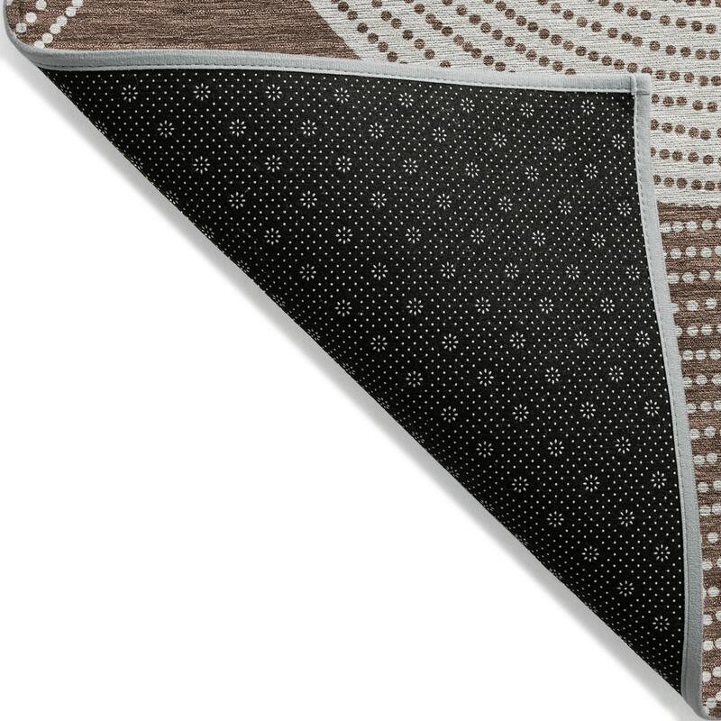 Machine Washable Indoor/ Outdoor Geo Circles Chantille Rug