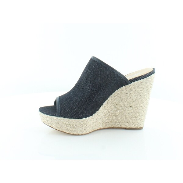 clarks shoes hastings