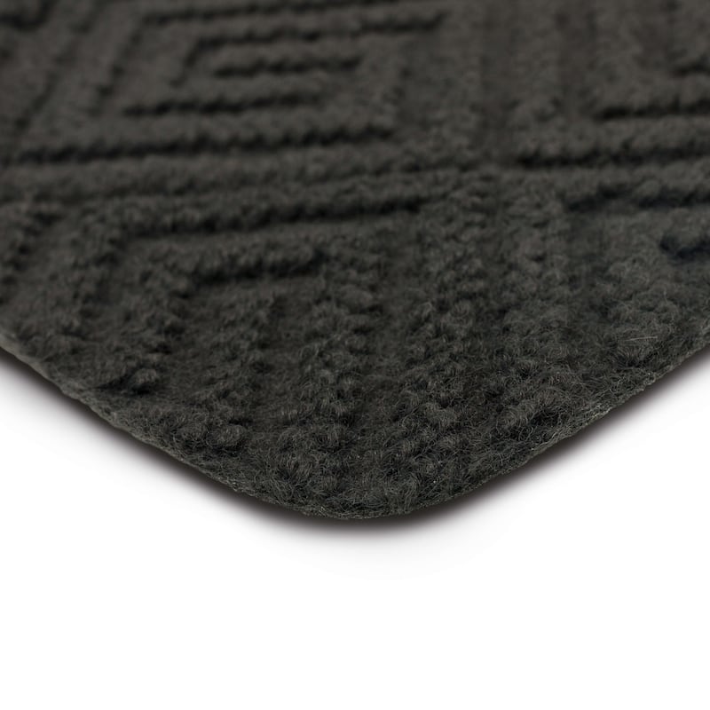 Mohawk Home Needlepunch Venice Stair Treads (Pack of 15) - 18" x 30"