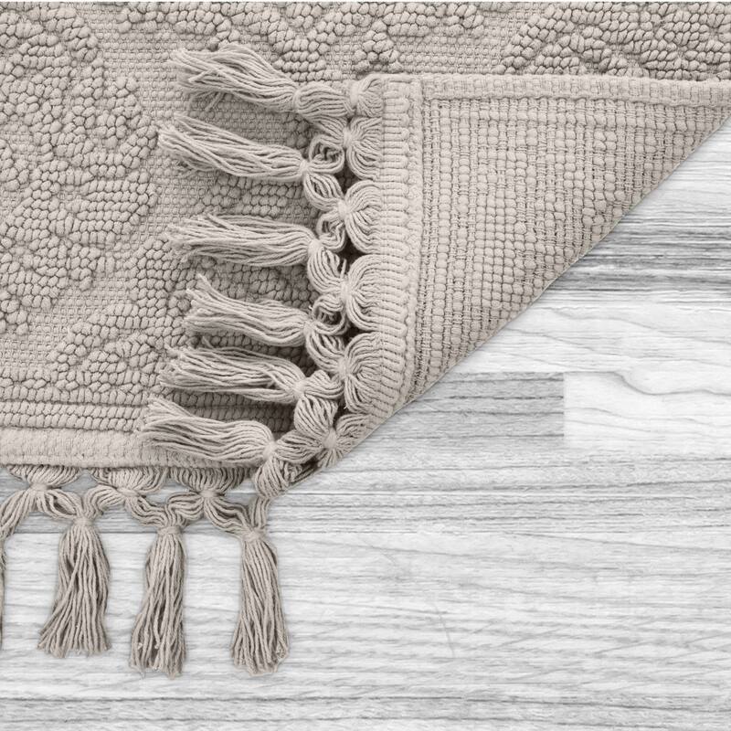Jean Pierre Ricardo Cotton Fringe Bath Rug