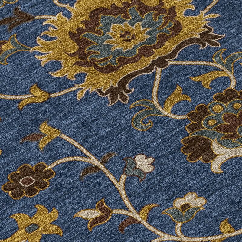 Machine Washable Indoor/ Outdoor Traditional Luna Chantille Rug
