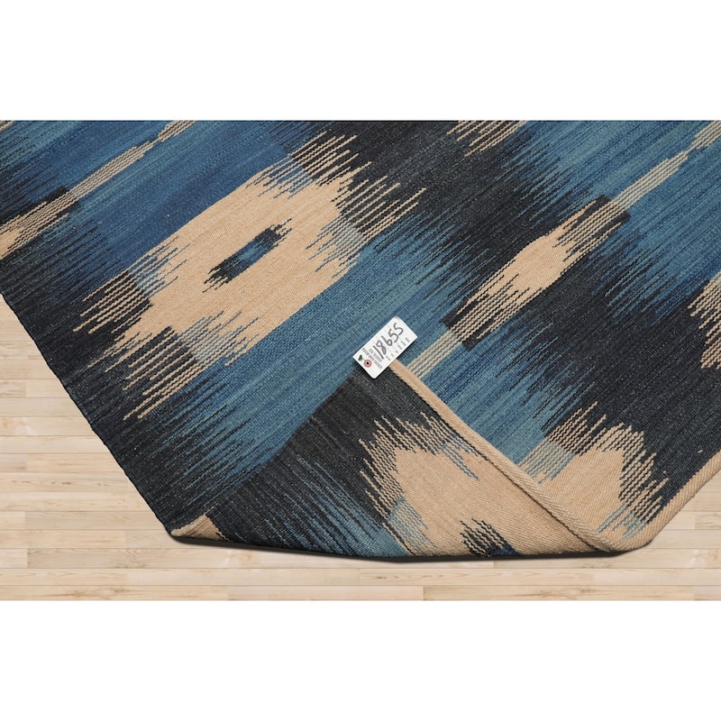 LoomBloom Hand Woven Contemporary Beige Ikat Wool Oriental Area Rug - 5' 3'' x 7' 7''