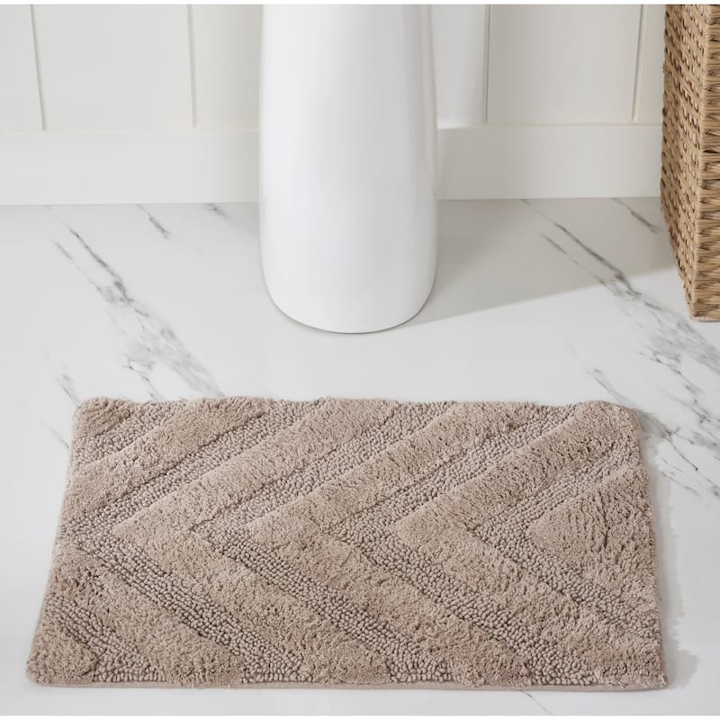 Better Trends Hugo Collection 100% Cotton Tufted Bath Rugs with Chevron Patterns, High Absorbency, Anti-Skid, Easy to Clean