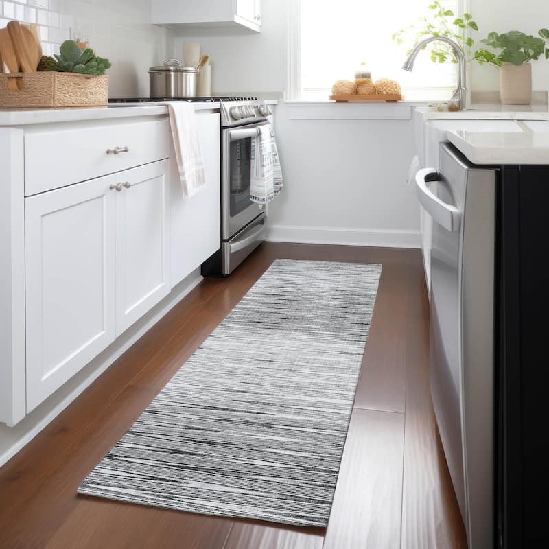 Machine Washable Indoor/ Outdoor Chantille Ombre Stripes Rug