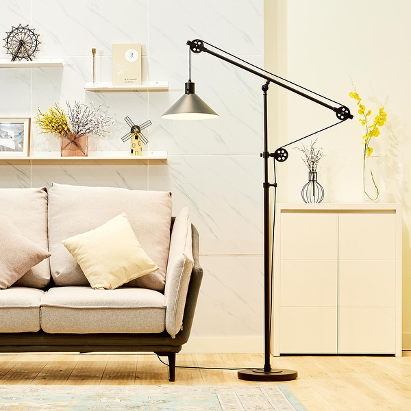 Pulley outlet floor lamp