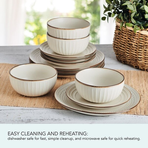 Pfaltzgraff Janelle 12-Piece Dinnerware Set, Service for 4 - Bed