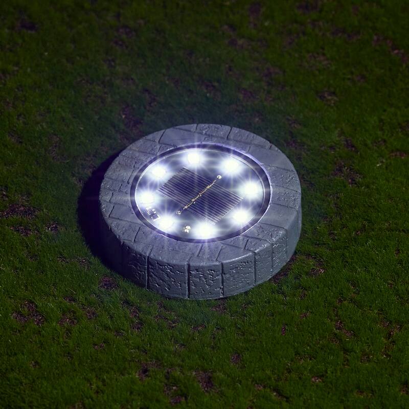 Glitzhome Set of 4 Outdoor Resin Solar Powered Path Lights - Set of 4