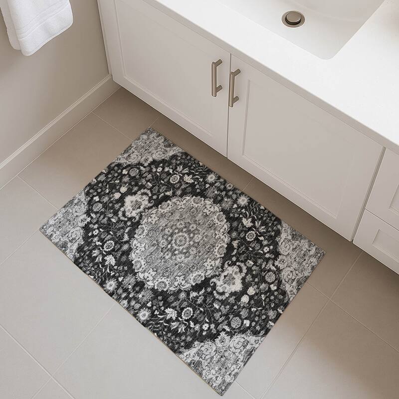 Machine Washable Indoor/ Outdoor Global Eckley Chantille Rug