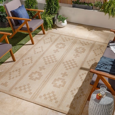 Livabliss Baxana Boho Stripe Indoor/ Outdoor Area Rug