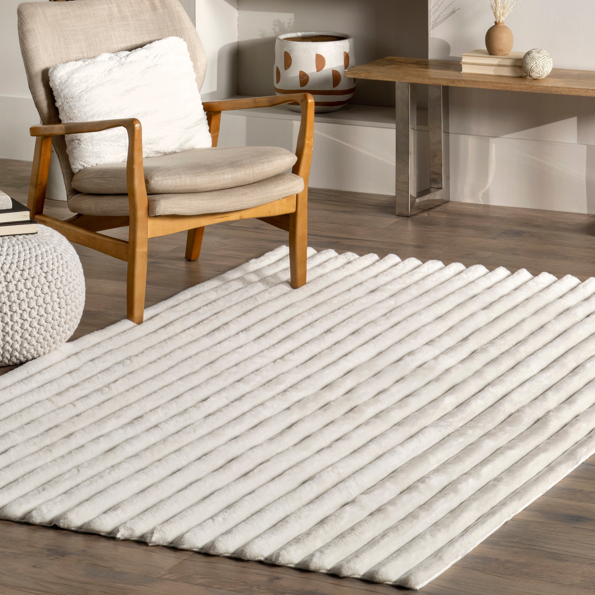 Nuloom Kai SuperiorWash Stripe Faux Rabbit Machine Washable Area