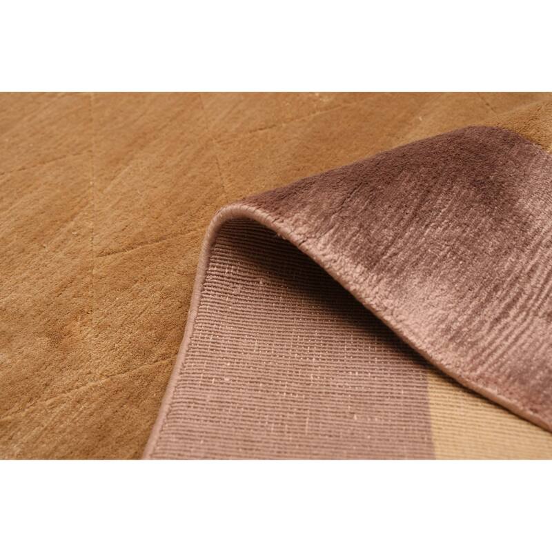 ECARPETGALLERY Hand Loomed Elysian Tan Viscose Rug - 6'7 x 9'9