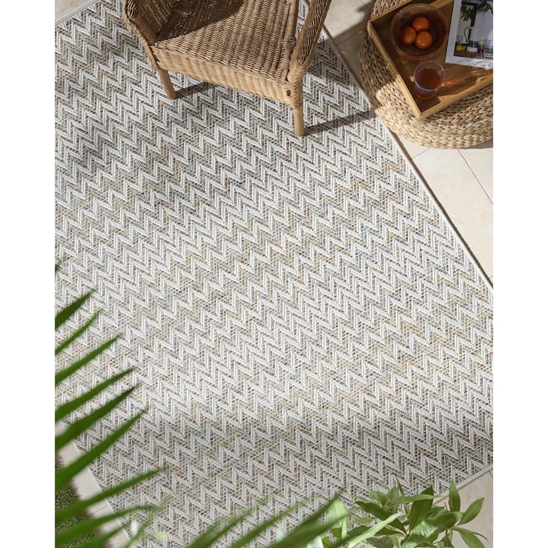 Livabliss Crete Cottage Indoor/Outdoor Area Rug - Grey - 6'3" x 9'