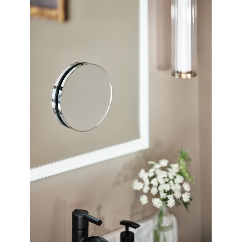 Kichler Lighting Laurene 26.5" Linear Bath Bar Medium LED with Clear Fluted Glass in Champagne Bronze