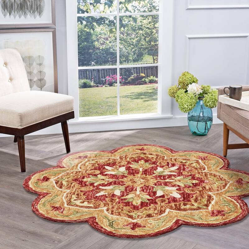 Suino Traditional Red Floral Hand-Tufted Wool Indoor Round Area Rug by Sevita