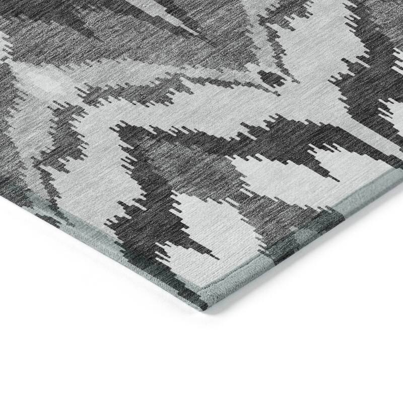 Machine Washable Indoor/ Outdoor Chantille Boho Ikat Rug