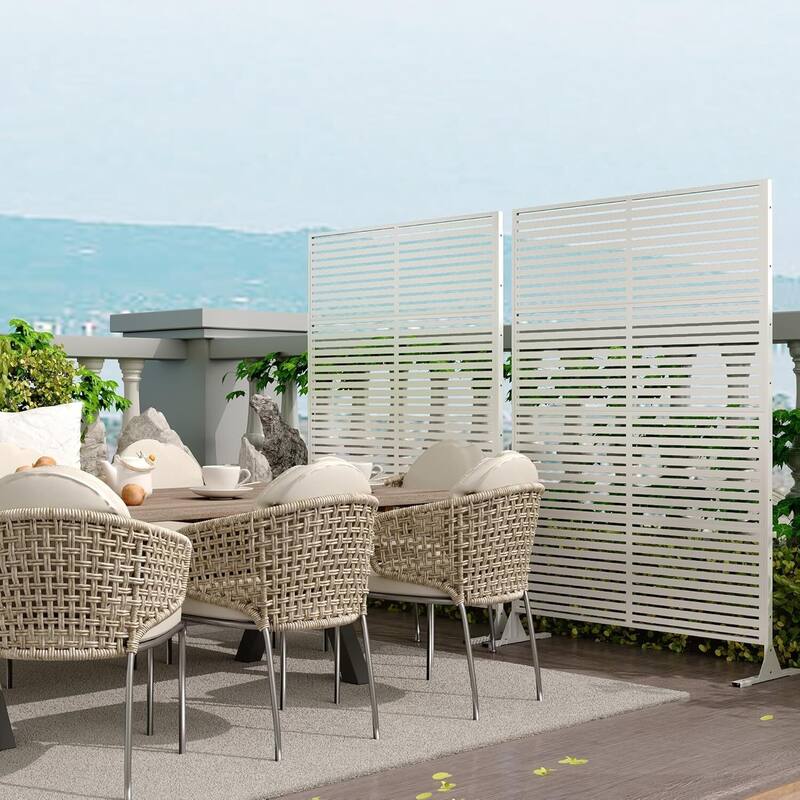 2 Pcs Freestanding Decorative Metal Privacy Screen Outdoor with Stand for Balcony, White