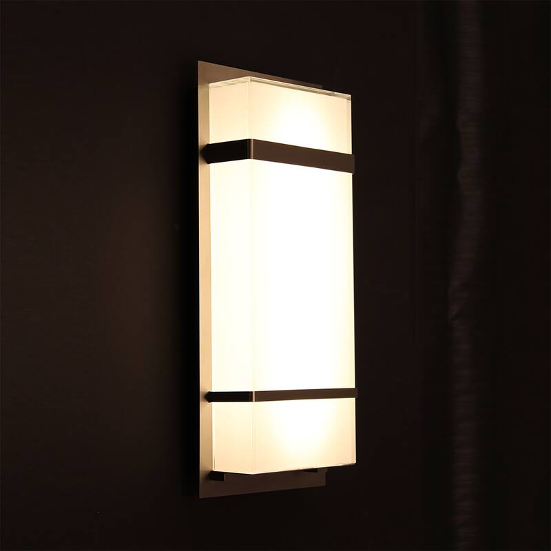 Phantom 16in LED Indoor or Outdoor Wall Light 3000K