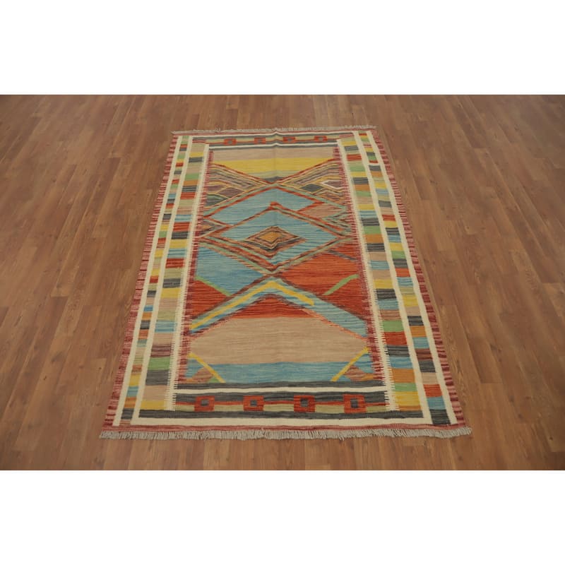 Hand Woven Southwestern Wool Multi-Colored Geometric Area Rug - 5' 11'' X 4' 2''