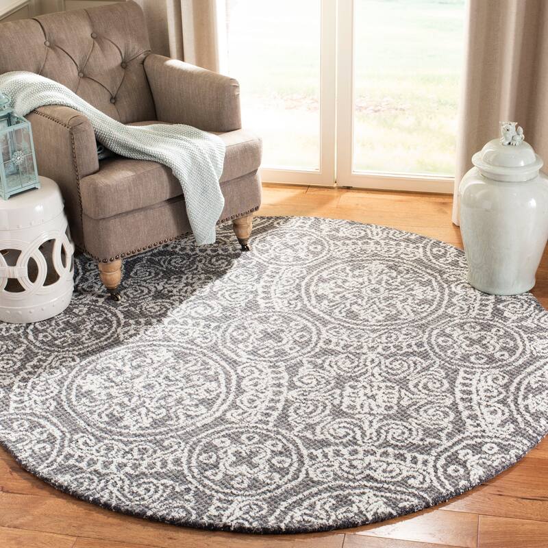 SAFAVIEH Handmade Abstract Pramila Modern Wool Rug - 6' Round - Grey/Ivory