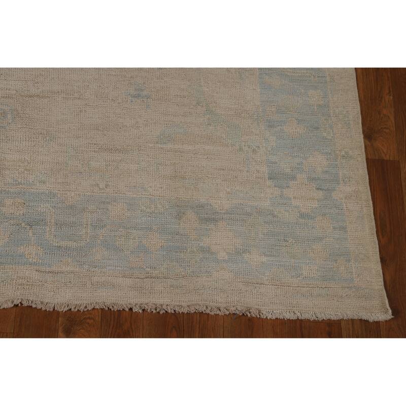 Hand Knotted Oriental 100% Wool Carpet Transitional All-Over Beige & Ivories Oushak Area Rug - 8' 10'' X 5' 10''
