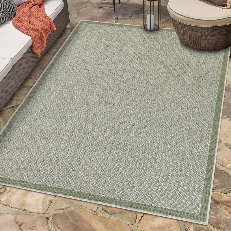 Dream Decor Rugs Samantha Indoor Outdoor Area Rug - 3'9" x 5'5" - Green/Ivory