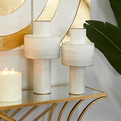 CosmoLiving by Cosmopolitan White Metal Decorative Vase (Set of 2)