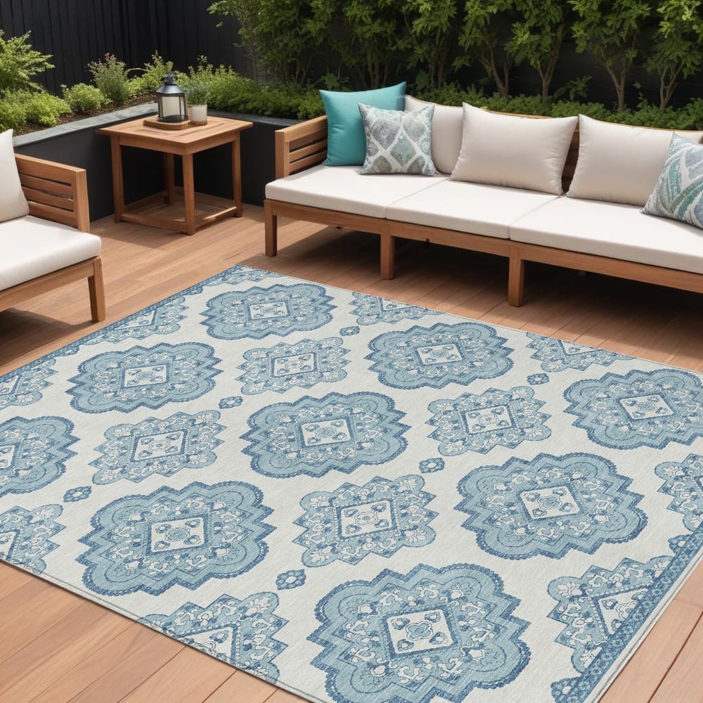 HomeRoots Medallion Transitional Rectangle Outdoor Rug