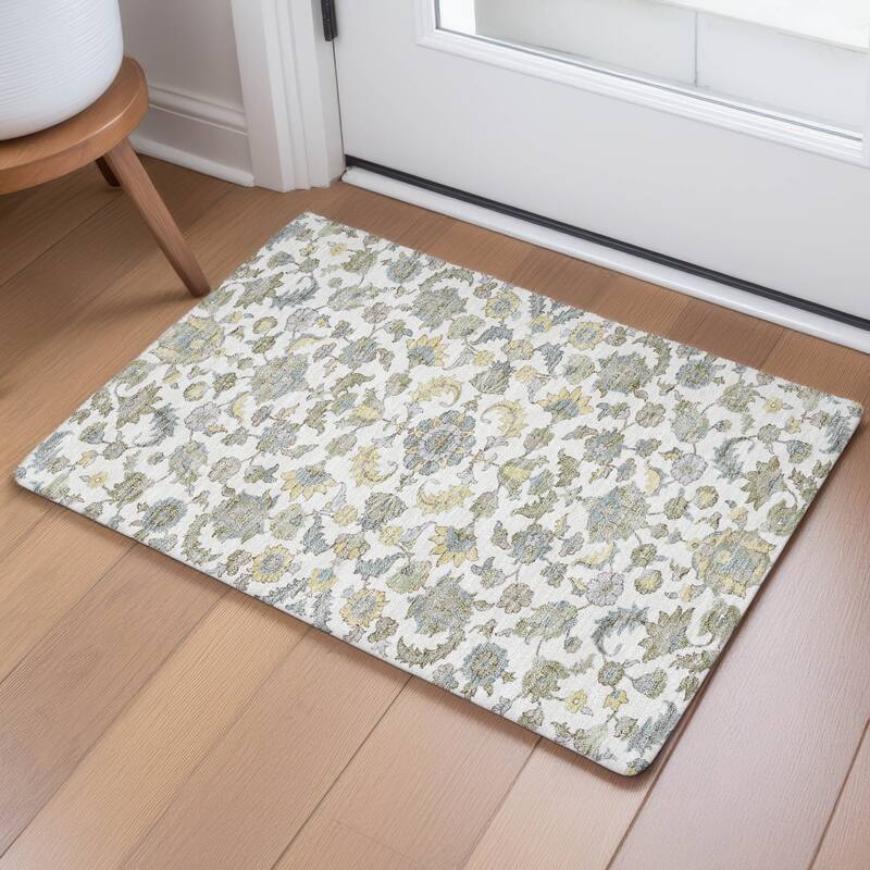 Machine Washable Indoor/ Outdoor Traditional Lanelle Chantille Rug