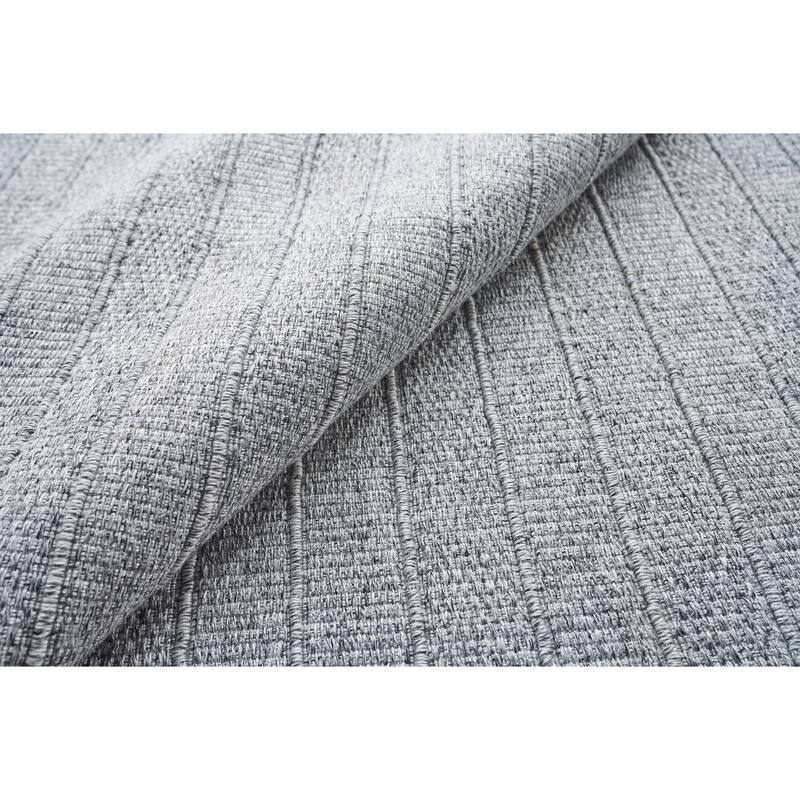 Nova Indoor/Outdoor Flatweave PET yarn Grey Area Rug.