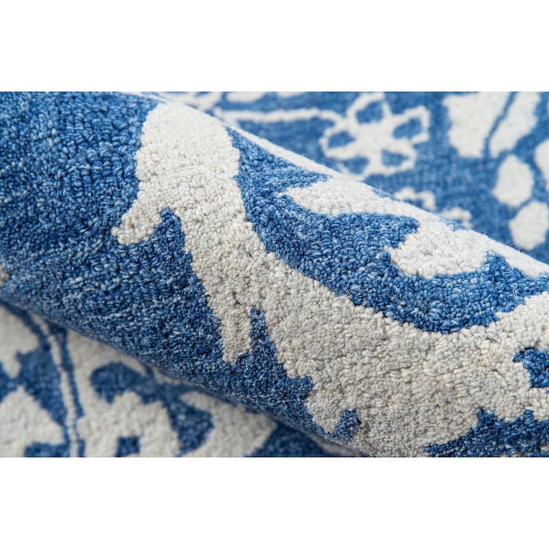 Momeni Cosette Hand Tufted Wool Traditional Area Rug