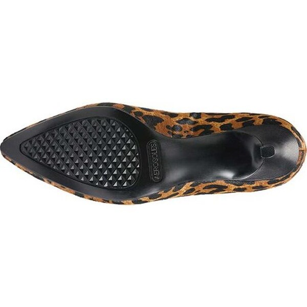 aerosoles macrame pump