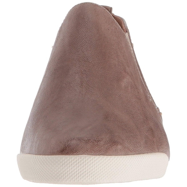 melanie chelsea frye