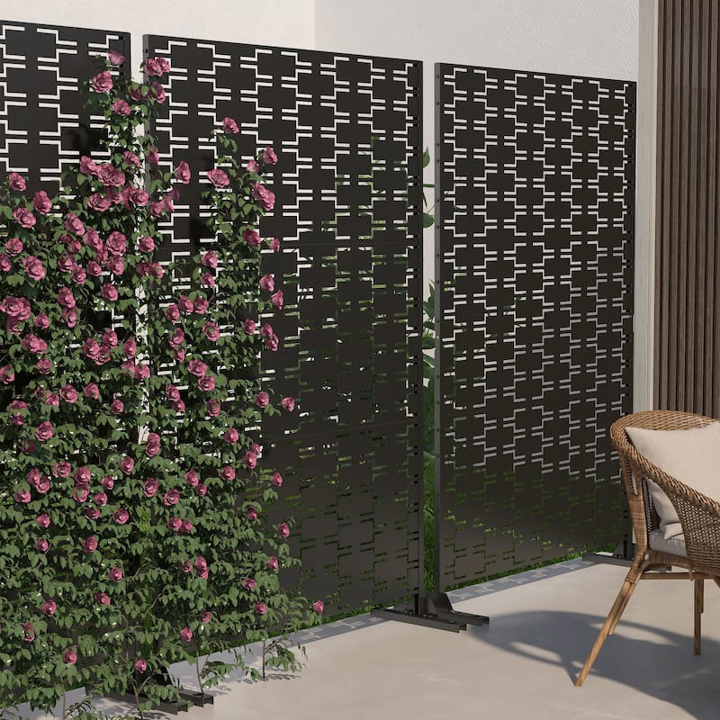 Free Standing Decorative Outdoor Privacy Screen