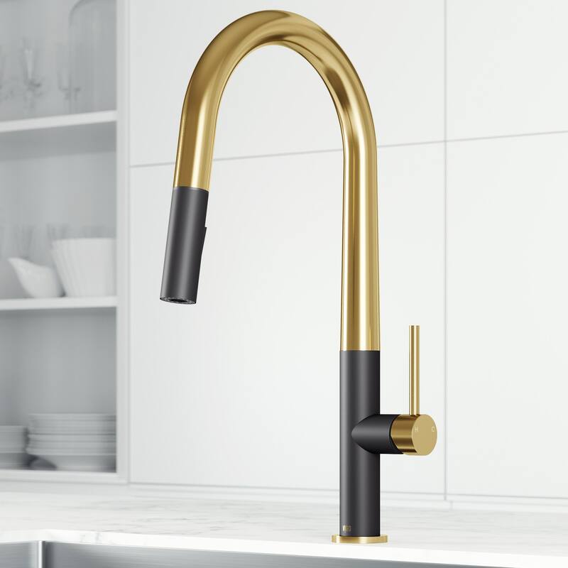 VIGO Greenwich 18" H Single Handle Pull-Down Sprayer Kitchen Faucet