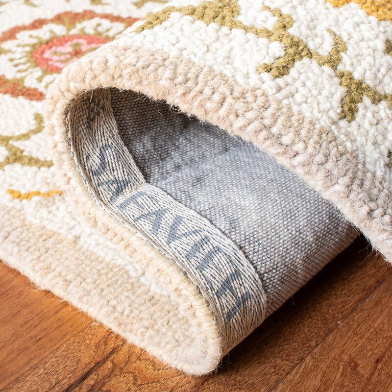 SAFAVIEH Handmade Blossom Euna Modern Floral Wool Rug