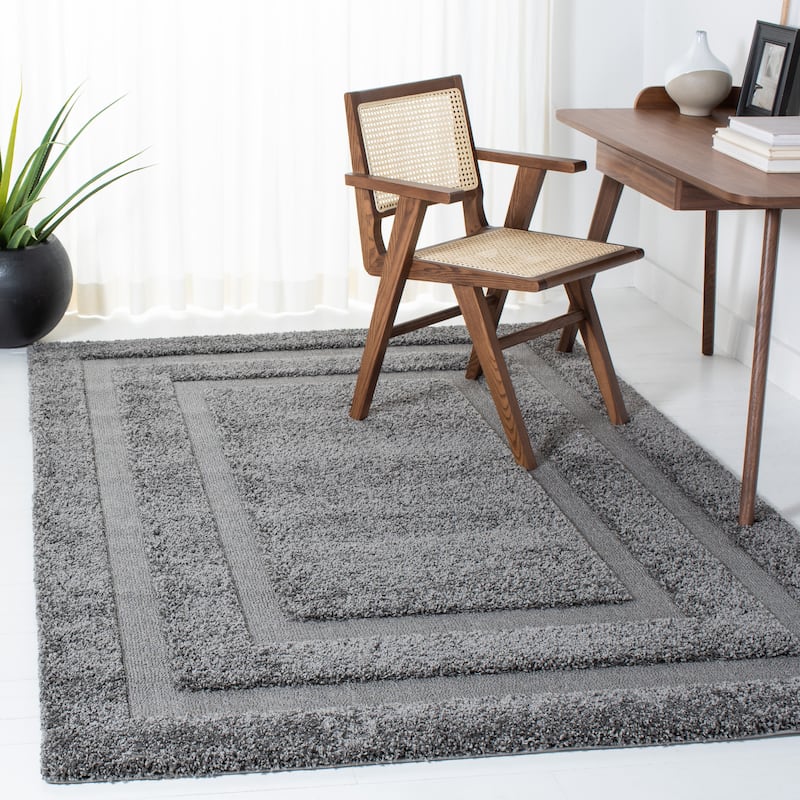 SAFAVIEH Florida Shag Carlinde Border 1.2-inch Thick Rug