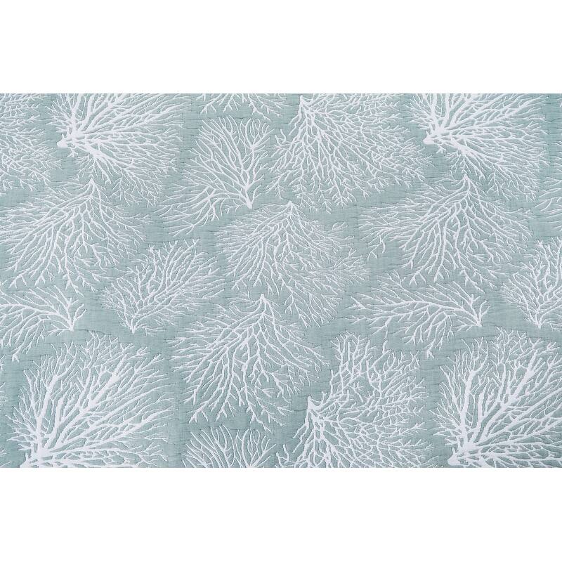 Coral Jaquard Reversible Quilt Set