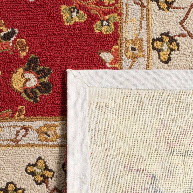 SAFAVIEH Handmade Easy Care Latonya Oriental Rug
